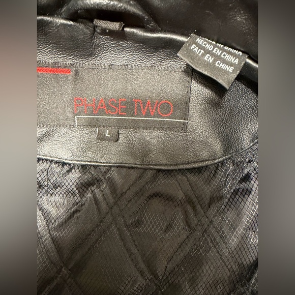 Phase Two size L Men's Black Leather Jacket - Picture 6 of 13